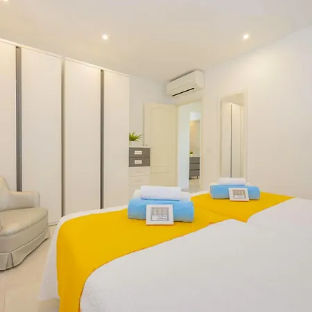 וילה Biel פוינסה