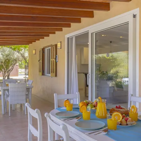 Biel Villa *